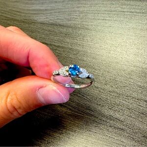 Silver ring with jewels size 7